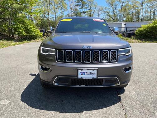 Photo 2 of 37 of 2017 Jeep Grand Cherokee Limited