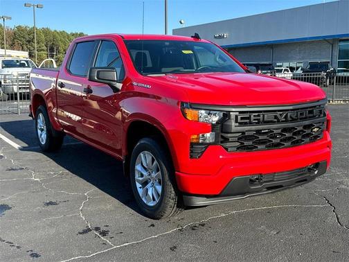 2025 Chevrolet Silverado 1500 Custom