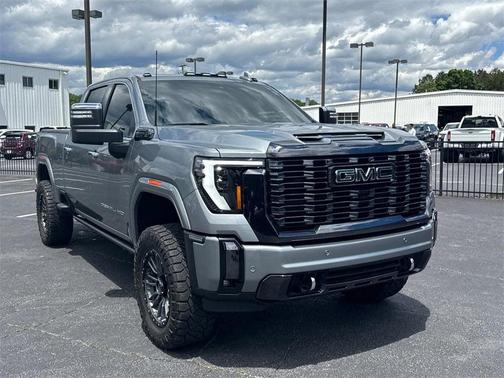2024 GMC Sierra 2500 Denali Ultimate
