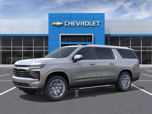 2025 Chevrolet Suburban LT