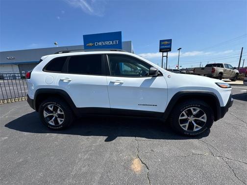2016 Jeep Cherokee Trailhawk