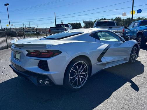 2026 Chevrolet Corvette Stingray w/2LT
