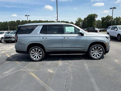 2025 Chevrolet Tahoe Premier