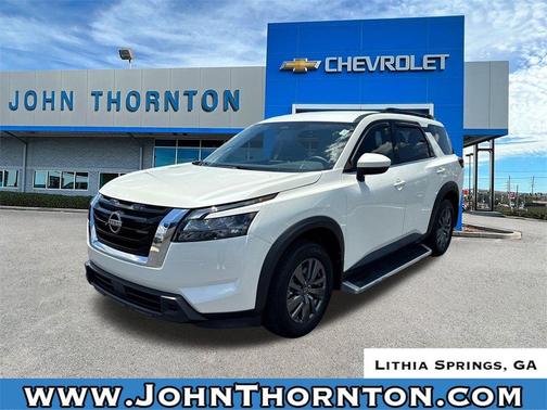 2024 Nissan Pathfinder SV