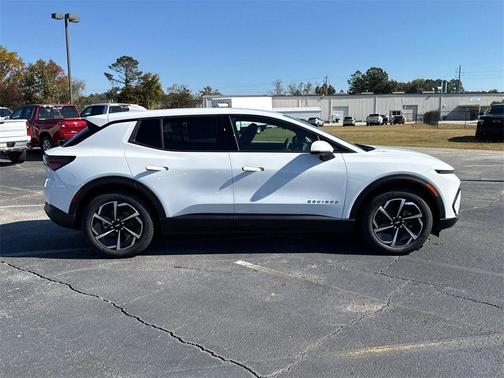 2026 Chevrolet Equinox EV LT 1