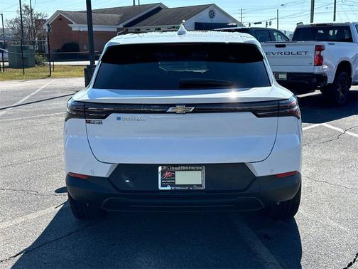 2026 Chevrolet Equinox EV LT 1