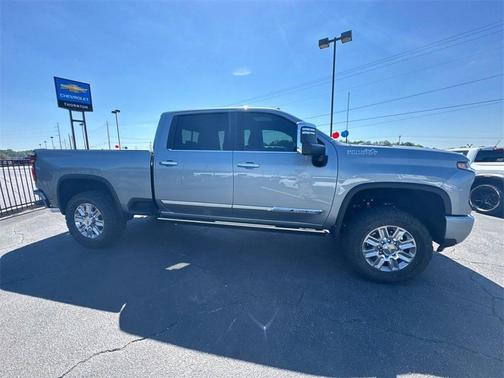 2025 Chevrolet Silverado 2500 High Country