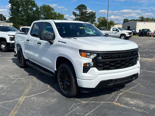 2025 Chevrolet Silverado 1500 Custom