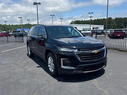 2023 Chevrolet Traverse LS