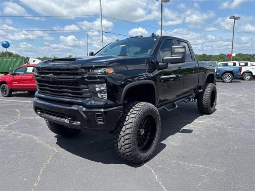 2025 Chevrolet Silverado 2500 Custom