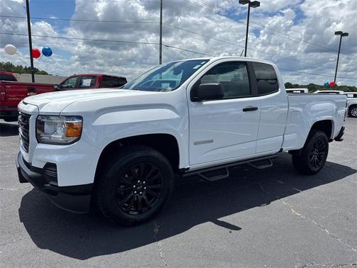 2022 GMC Canyon Elevation Standard