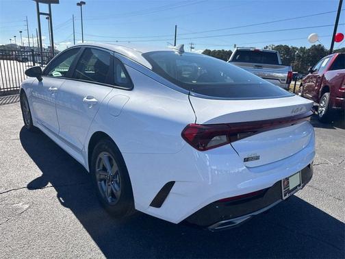 2024 Kia K5 LXS