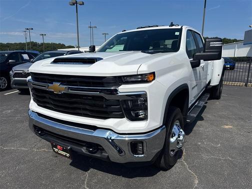 2024 Chevrolet Silverado 3500 LT