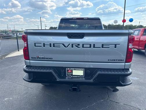 2026 Chevrolet Silverado 2500 Custom