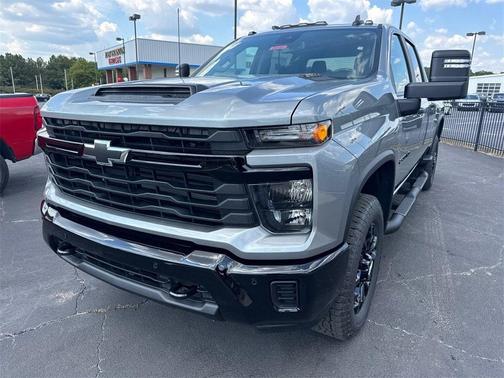 2026 Chevrolet Silverado 2500 Custom