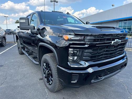 2026 Chevrolet Silverado 2500 Custom