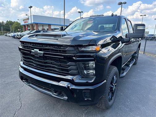 2026 Chevrolet Silverado 2500 Custom