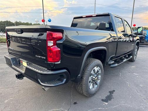 2026 Chevrolet Silverado 2500 Custom