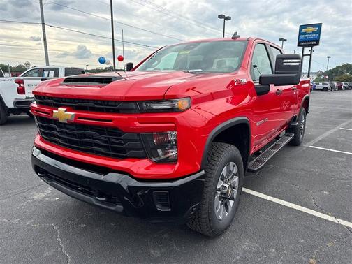 2025 Chevrolet Silverado 2500 Custom