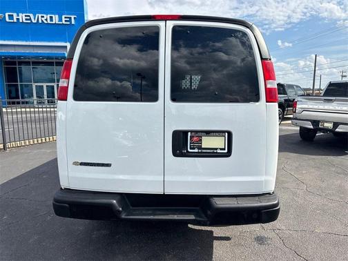 2021 Chevrolet Express 2500 Work Van