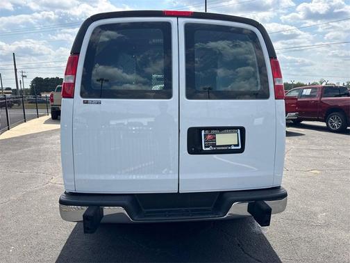 2021 GMC Savana 2500 Work Van