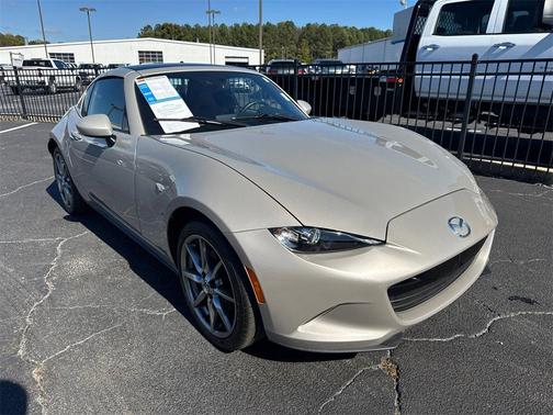 2022 Mazda MX-5 Miata RF Grand Touring