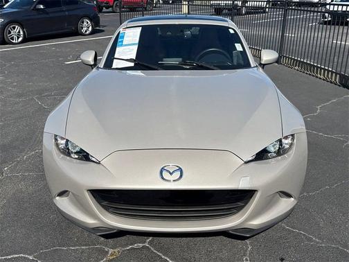 2022 Mazda MX-5 Miata RF Grand Touring