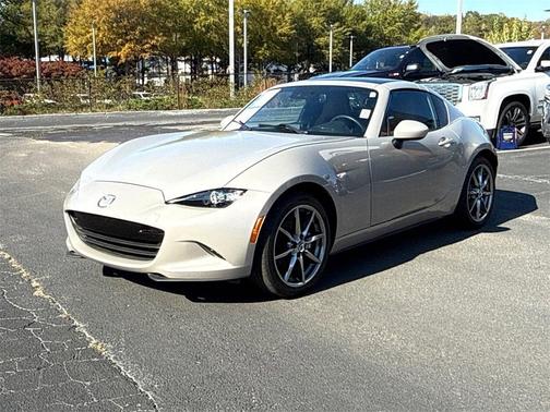 2022 Mazda MX-5 Miata RF Grand Touring
