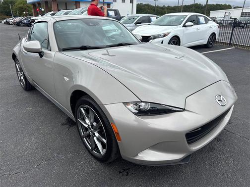 2022 Mazda MX-5 Miata RF Grand Touring