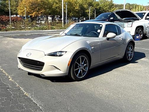 2022 Mazda MX-5 Miata RF Grand Touring