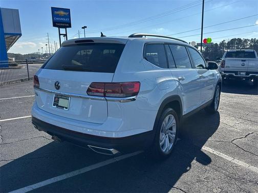 2022 Volkswagen Atlas 3.6L SE w/Technology