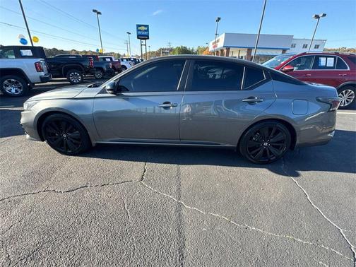 2019 Nissan Altima 2.5 SR