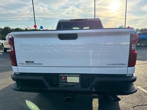 2026 Chevrolet Silverado 2500 Custom