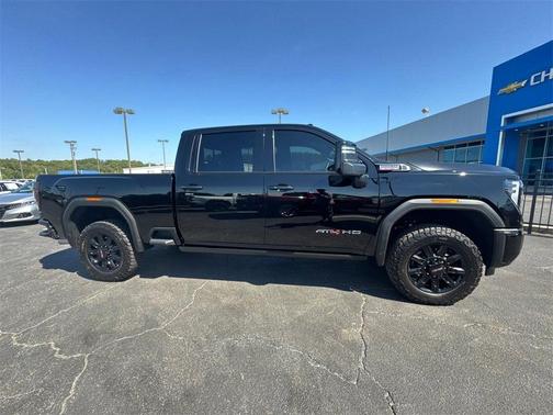 2025 GMC Sierra 2500 AT4