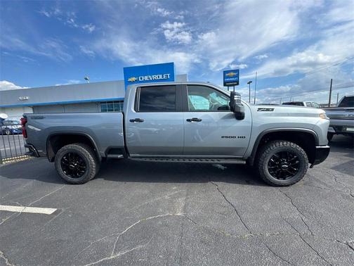 2026 Chevrolet Silverado 2500 LT