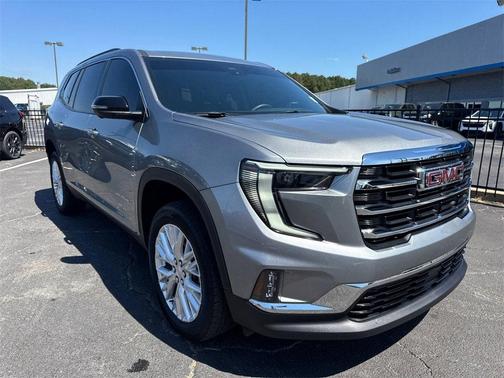 2024 GMC Acadia Elevation