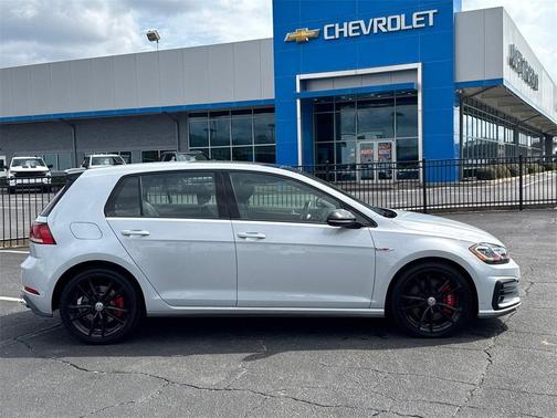 2021 Volkswagen Golf GTI 2.0T SE
