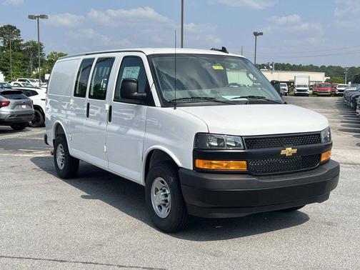 2025 Chevrolet Express 2500 Work Van