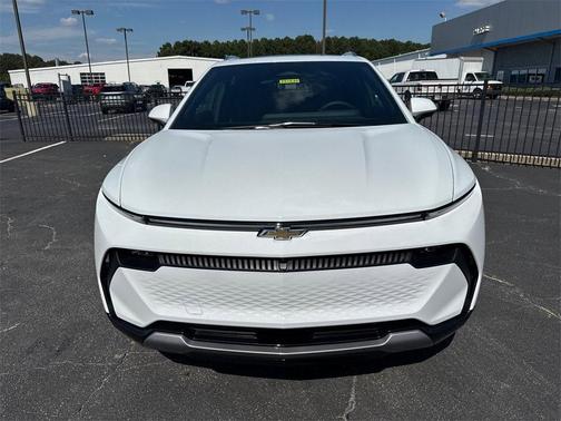 2025 Chevrolet Equinox EV LT 2