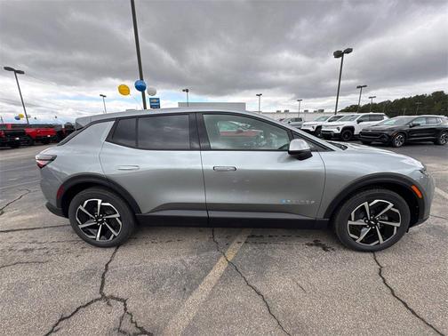 2026 Chevrolet Equinox EV LT 1