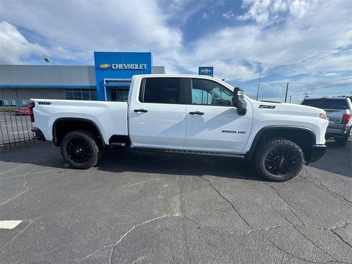 2026 Chevrolet Silverado 2500 LT