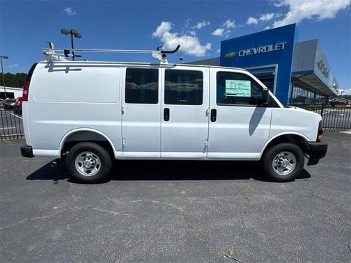2025 Chevrolet Express 2500 Work Van