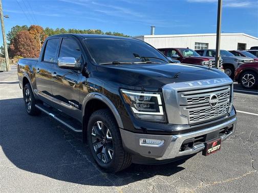 2023 Nissan Titan Platinum Reserve