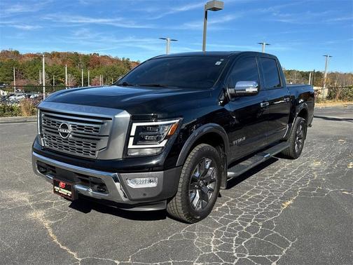 2023 Nissan Titan Platinum Reserve