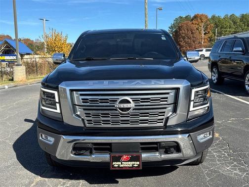 2023 Nissan Titan Platinum Reserve