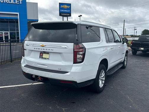 2023 Chevrolet Suburban LT