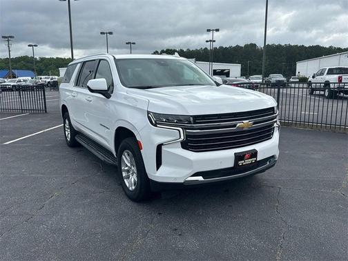 2023 Chevrolet Suburban LT