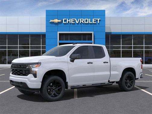 2025 Chevrolet Silverado 1500 Custom