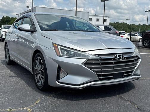 2020 Hyundai ELANTRA Limited