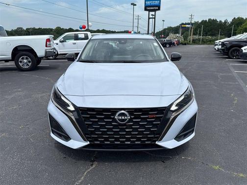 2023 Nissan Altima 2.0 SR